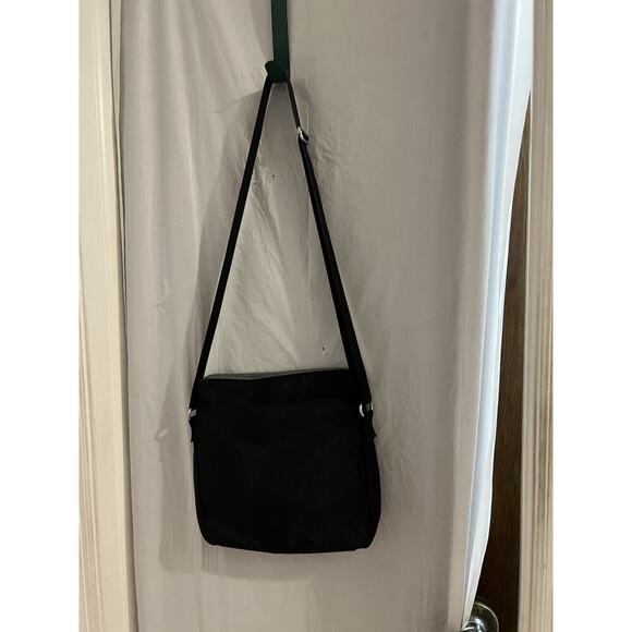 Baggallini Comrade Crossbody Shoulder Bag Black $68 MSRP - Picture 7 of 10